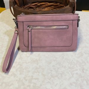 🟣NWT WRISTLET 🟣